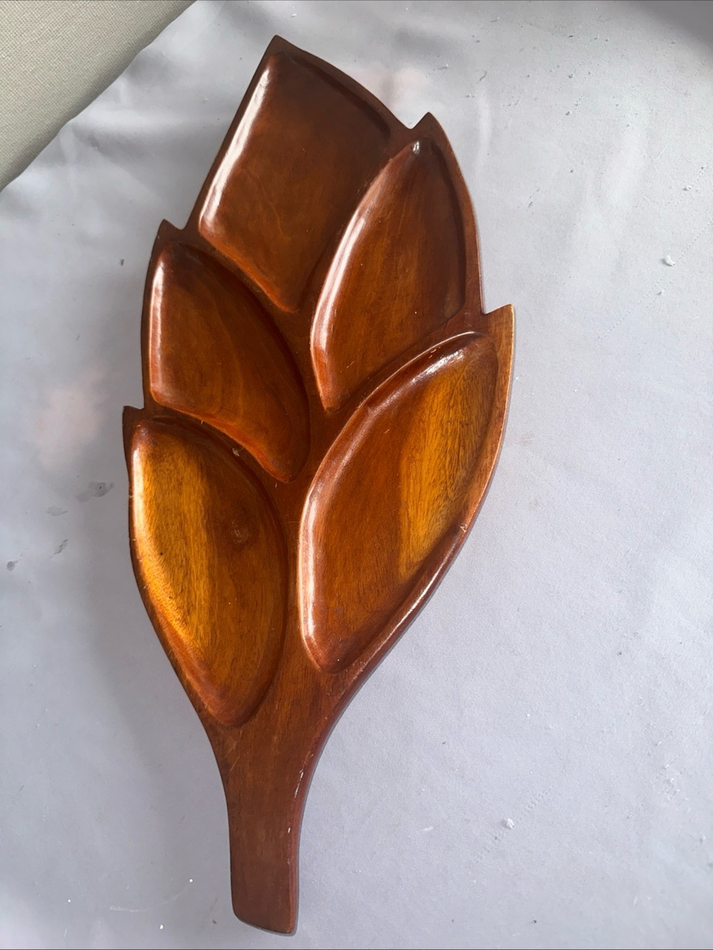 Vintage Leaf-Shaped Wooden Serving Tray with 5 compartments 20”L X 9”W in Brown